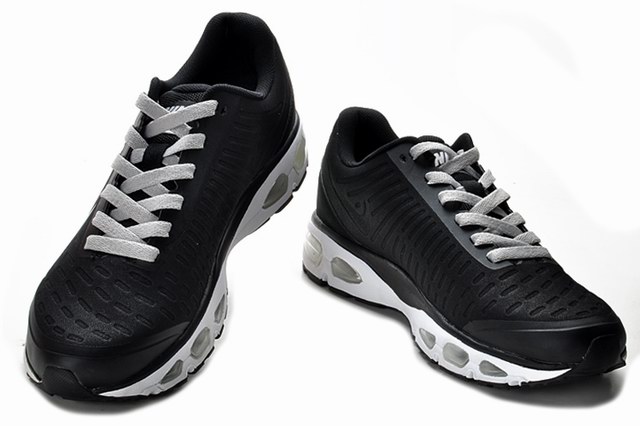 max 2010 shoes men-015